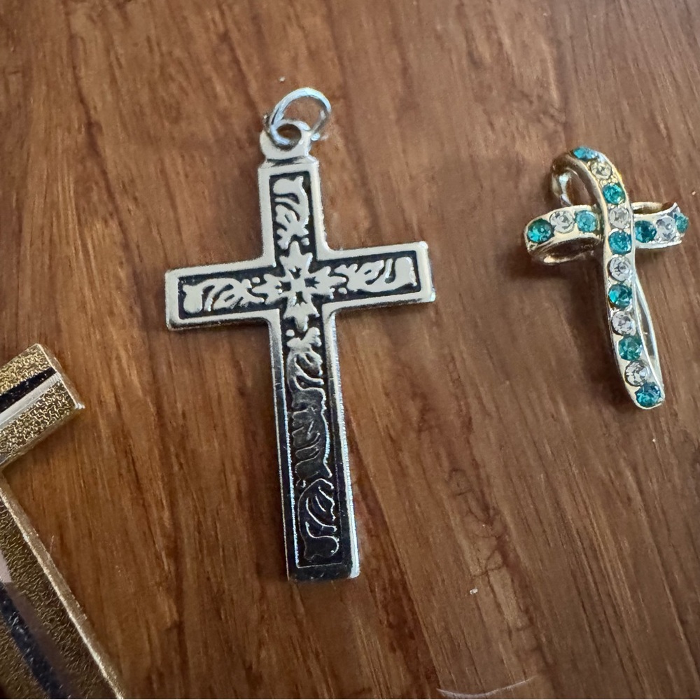 Vintage Cross SET Gold Silver Metal Turquoise Blue Christian Pendant Necklace - Picture 5 of 8